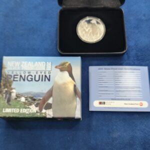 1oz Yellow Eye Penguin